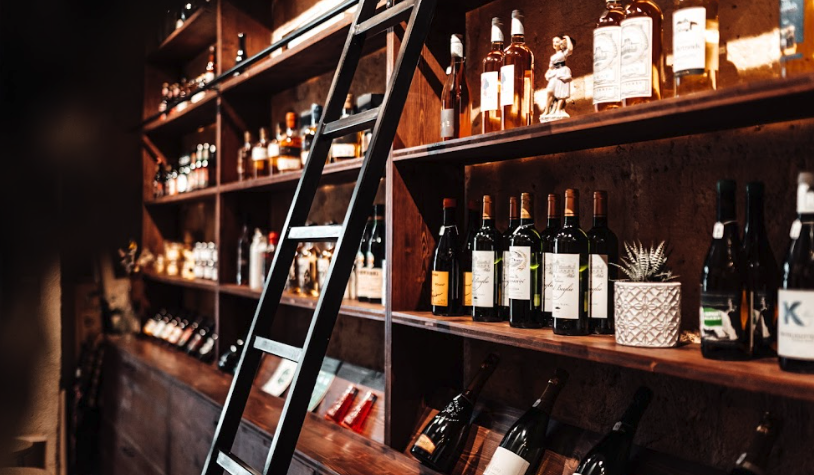 Bar à vins Yarra Bordeaux ©Hilaire Ahoueke