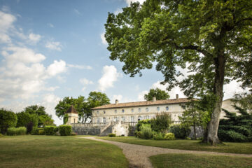 Château Beauregard à Pomerol : une immersion œnotouristique entre tradition et modernité