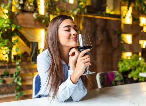 Les 10 signes que tu es devenu(e) un(e) vrai(e) wine lover