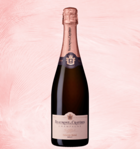 Bouteille de champagne Grand Rosé Brut Beaumont des Crayères, rosé généreux et festif, idéal pour les grandes tablées de Noël.