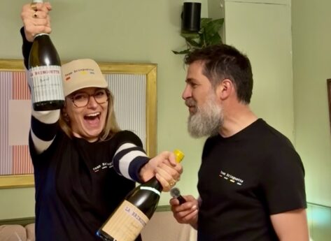 La Bringuette : le vin qui préfère la fête aux grands discours