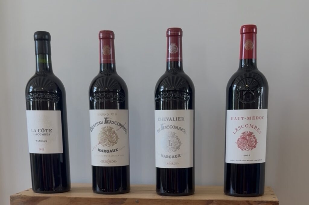 La gamme des vins de Château Lascombes présentée avec La Côte Lascombes, Château Lascombes, Chevalier de Lascombes et Haut-Médoc Lascombes.