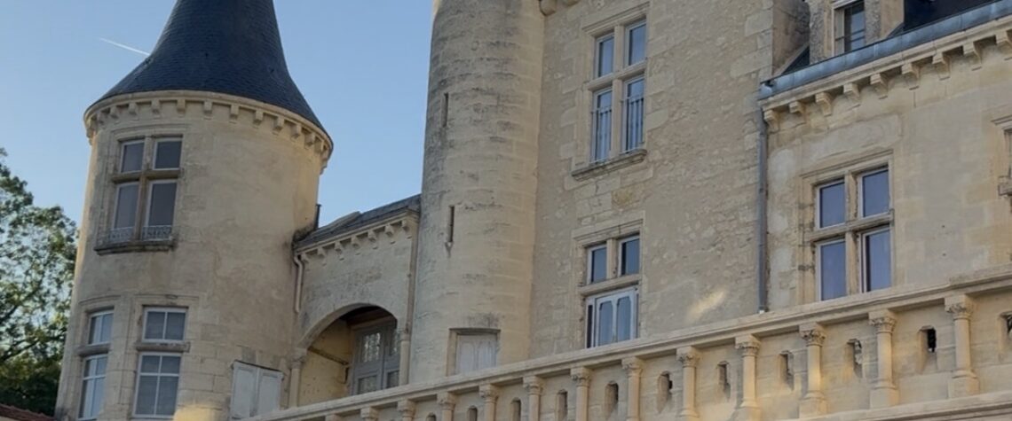 Château de La Rivière, domaine viticole en appellation Fronsac près de Bordeaux